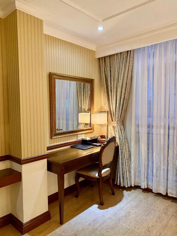 Central Hotel & Residences Swimming Pool Πόλη Χο Τσι Μινχ Εξωτερικό φωτογραφία