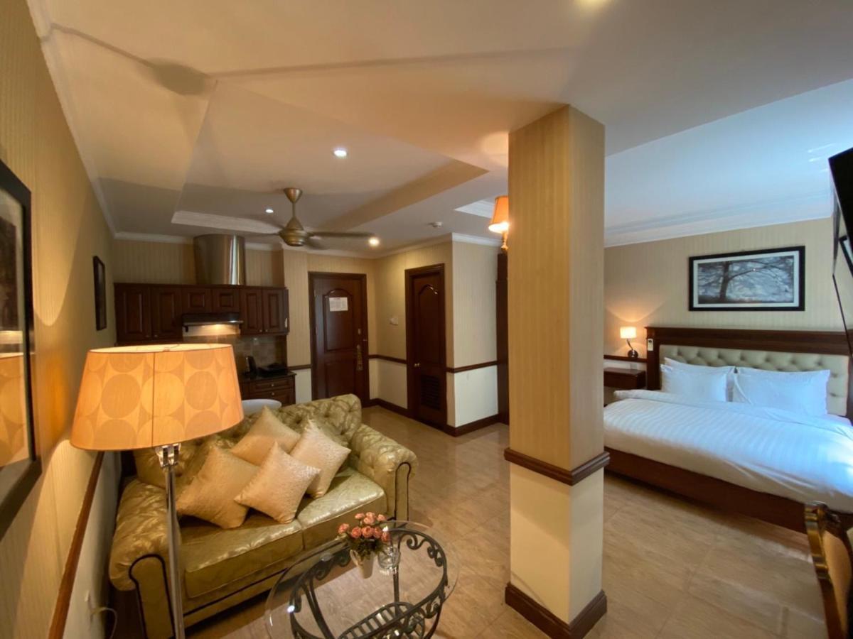 Central Hotel & Residences Swimming Pool Πόλη Χο Τσι Μινχ Εξωτερικό φωτογραφία