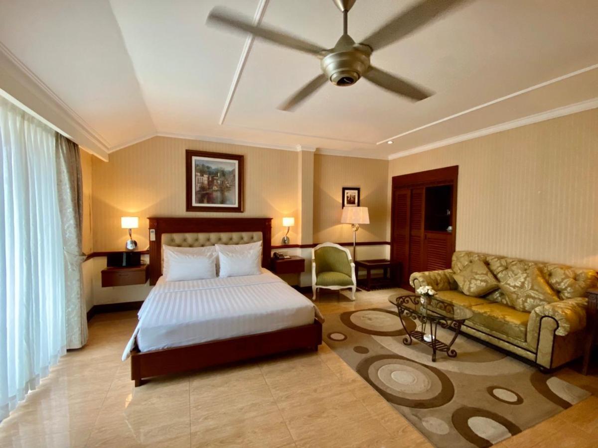 Central Hotel & Residences Swimming Pool Πόλη Χο Τσι Μινχ Εξωτερικό φωτογραφία